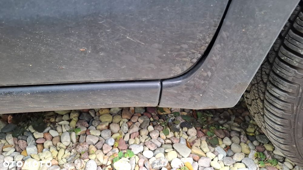 Nissan Micra - 18