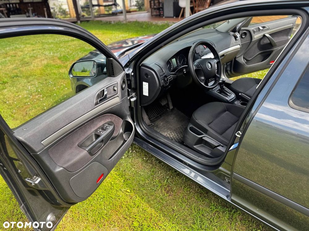 Skoda Octavia 1.9 TDI Elegance DSG - 7