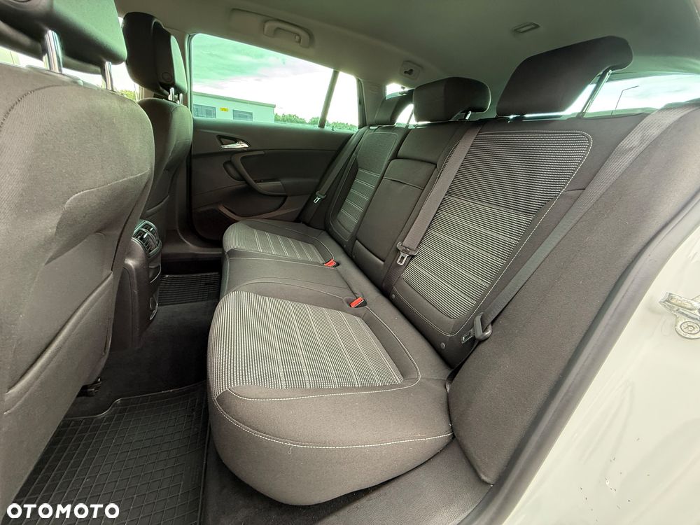 Opel Insignia 2.0 CDTI Sports Tourer Design Edition - 22