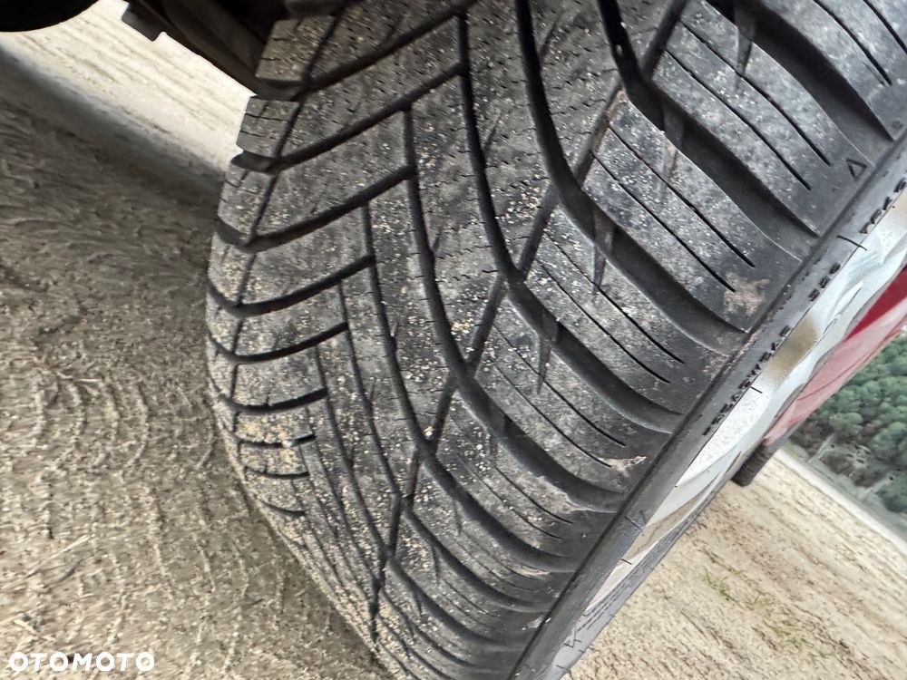 Kia Cerato 2.0 EX - 3