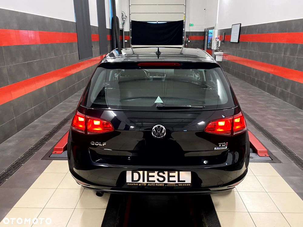 Volkswagen Golf 1.6 TDI BMT Highline - 8