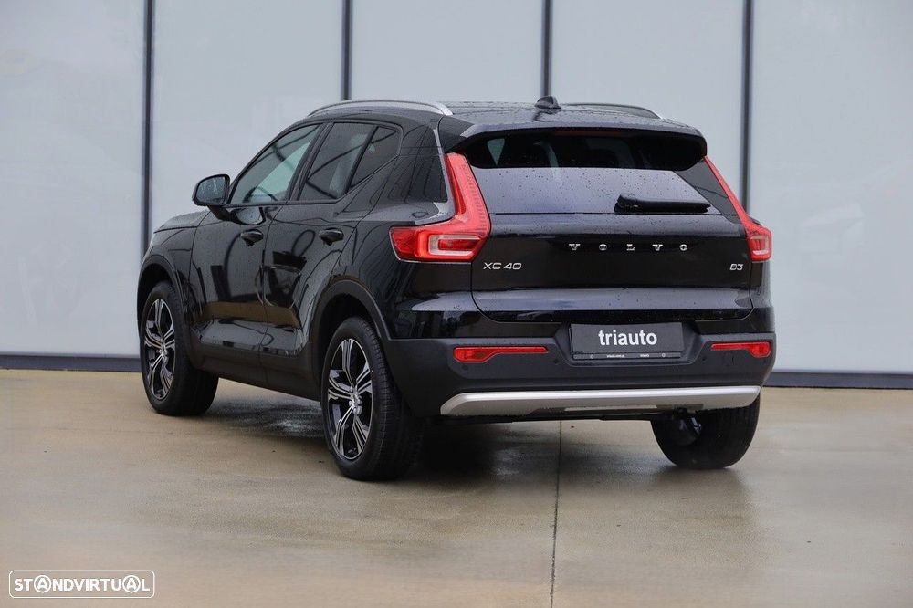 Volvo XC 40 2.0 B3 Core - 2
