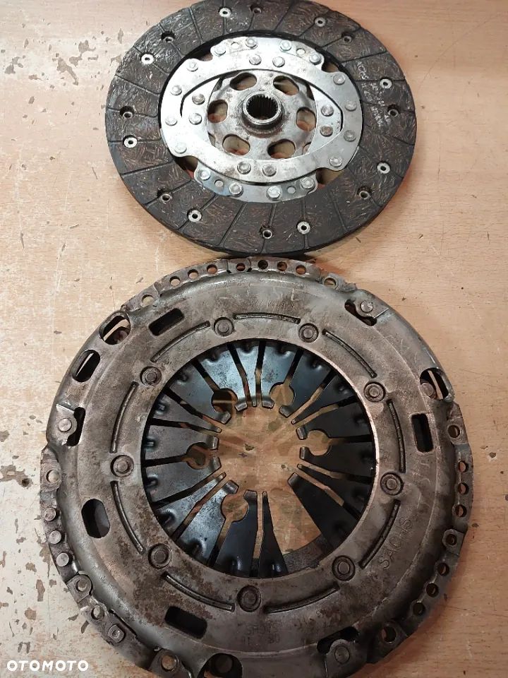 Sprzęgło vw t5 1.9 tdi 2003-2009 - 1