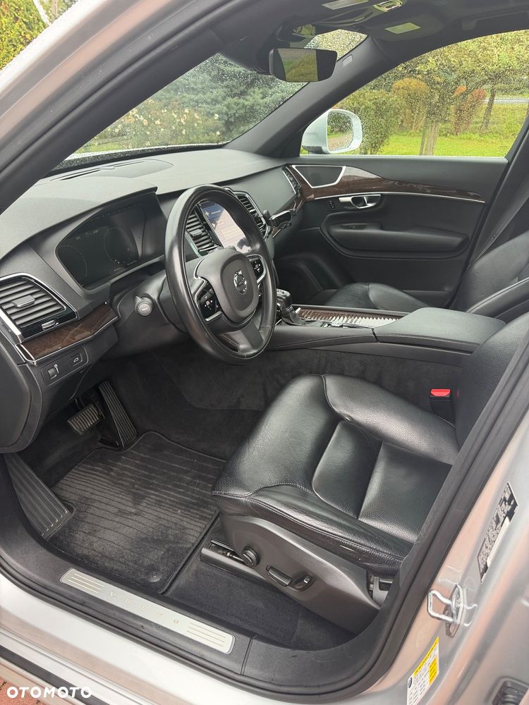 Volvo XC 90 T6 AWD Momentum 7os - 10
