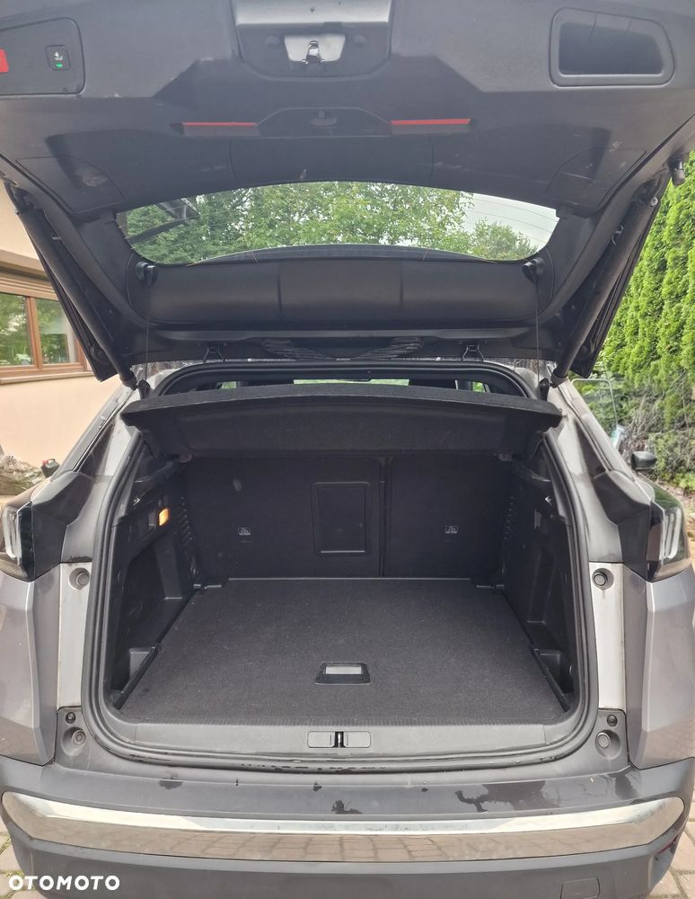 Peugeot 3008 1.2 PureTech Allure Pack S&S EAT8 - 11