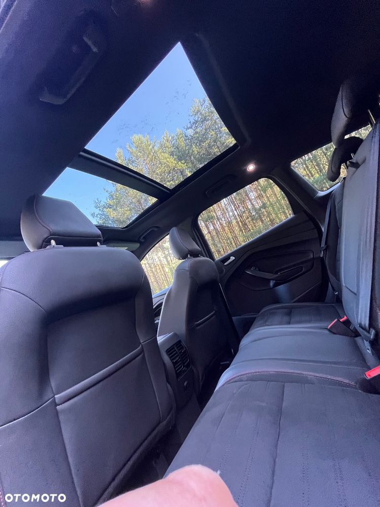 Ford Kuga 1.5 EcoBoost 4x4 ST-Line - 14