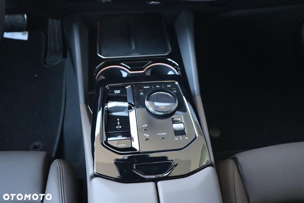 BMW i5 83.9kWh eDrive40 M Sport - 18