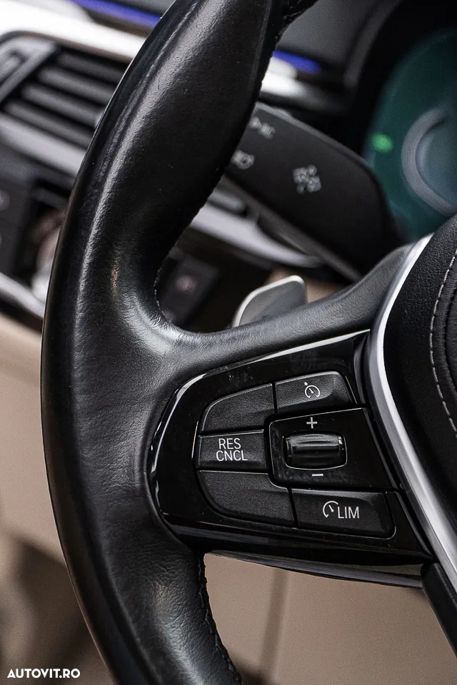 BMW Seria 5 520d xDrive Aut. Luxury Line - 14