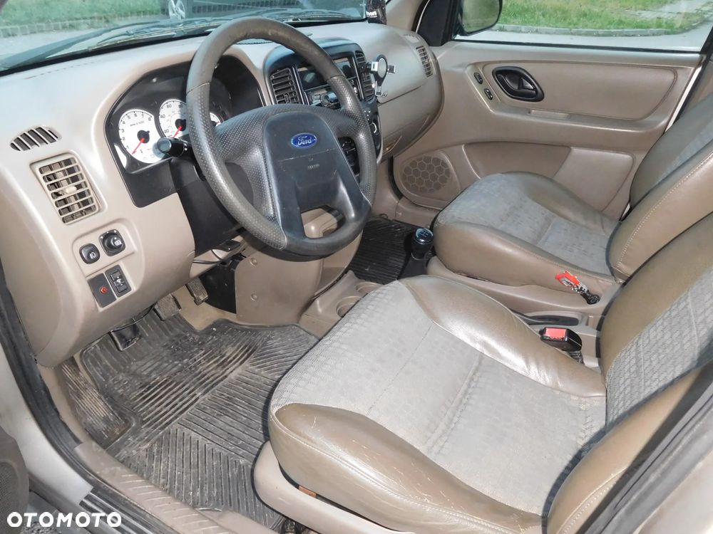 Ford Escape 2.0 XLS - 5