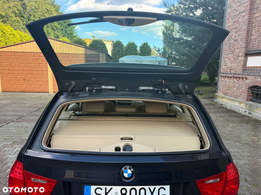 BMW Seria 3 - 11