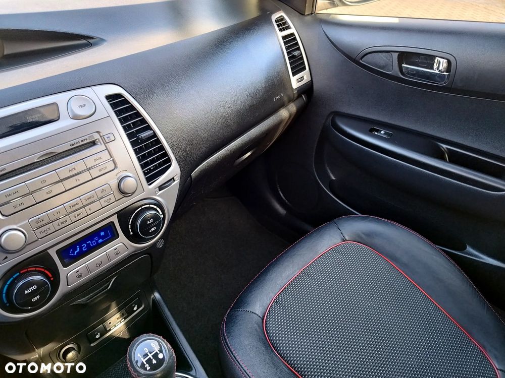 Hyundai i20 1.2 Edition 20 - 40