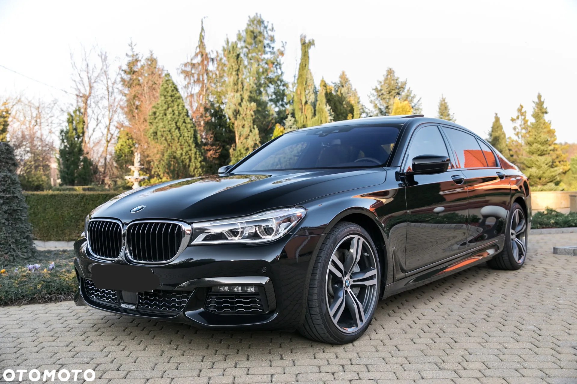 BMW Seria 7 750Li xDrive - 6