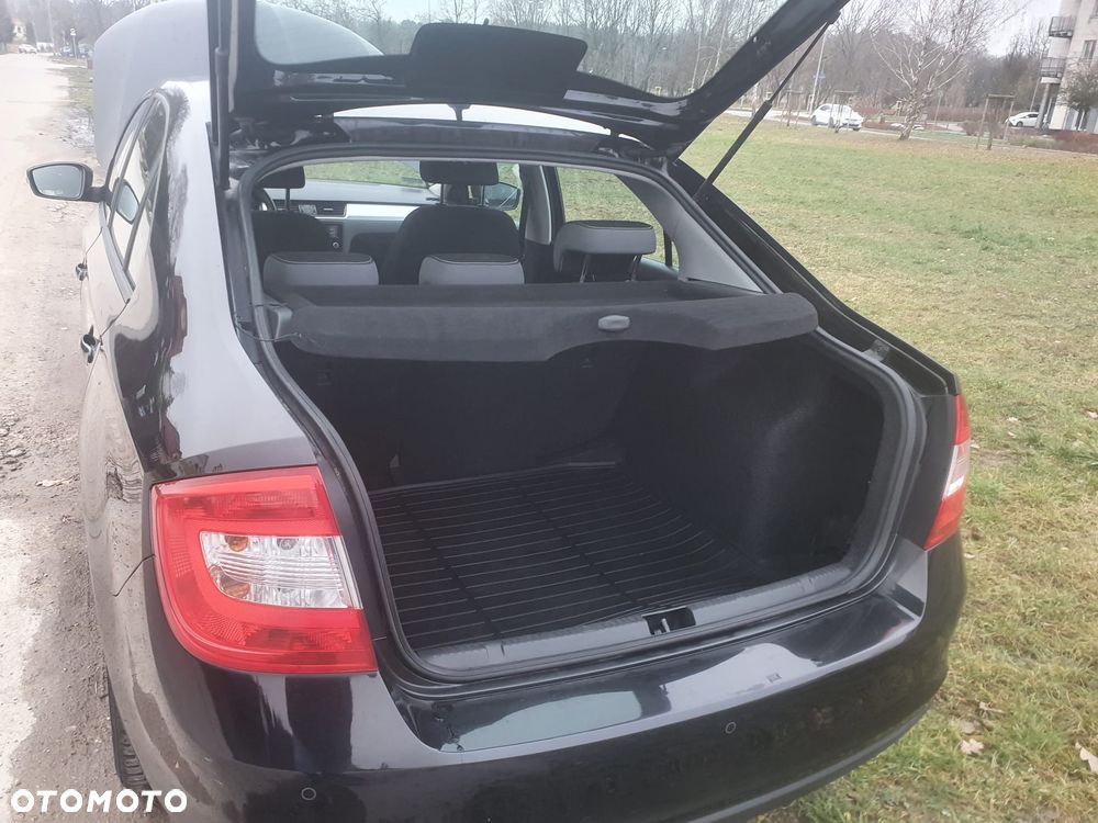 Skoda RAPID Spb 1.2 TSI Ambition - 10