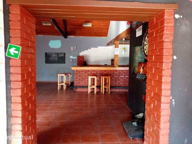Bar com terreno pode construir, Nadadouro, Caldas da Rainha - Grande imagem: 4/10