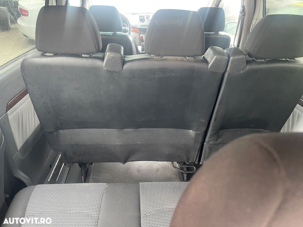 Mercedes-Benz Viano 3.0 CDI kompakt Automatik Fun DPF - 25