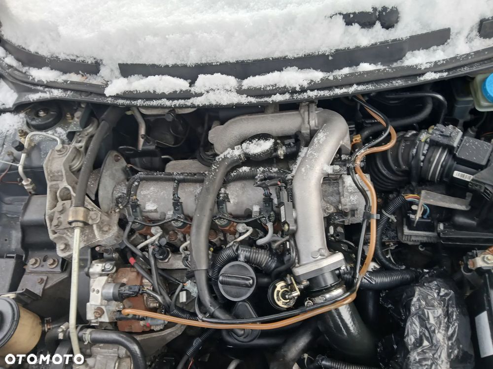 nissan primera p12 silnik 1.9 dci f9q skrzynia sanki belka przód tył wahacz zacisk zwrotnica - 2