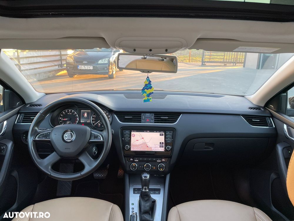 Skoda Octavia 1.6 TDI DSG Ambition - 8