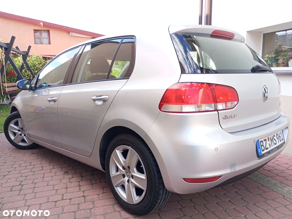 Volkswagen Golf - 4