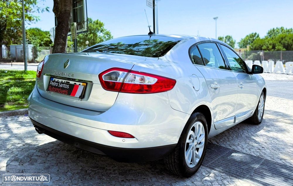 Renault Fluence 1.5 dCi Exclusive EDC - 3