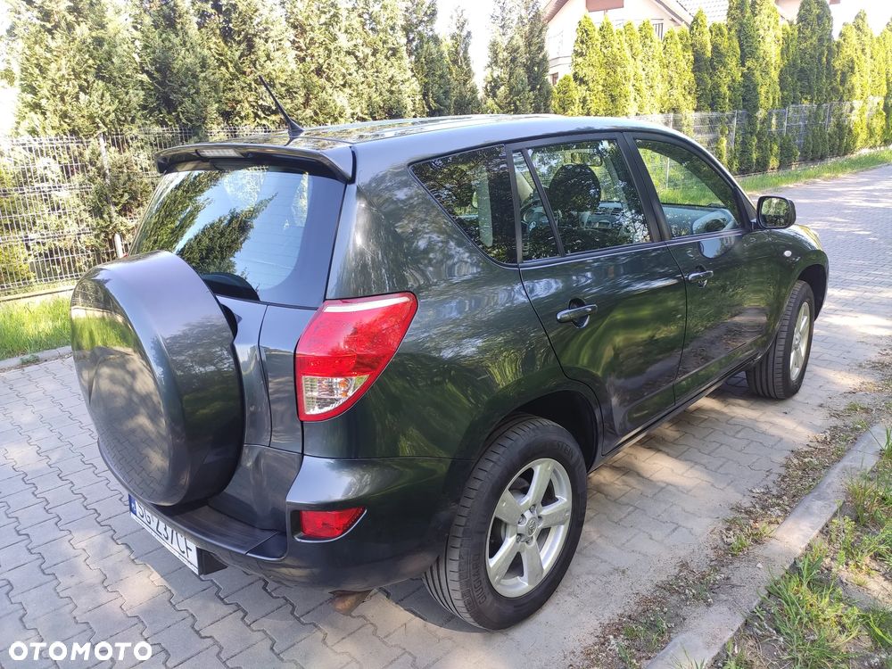 Toyota RAV4 2.0 4x4 Sol - 8