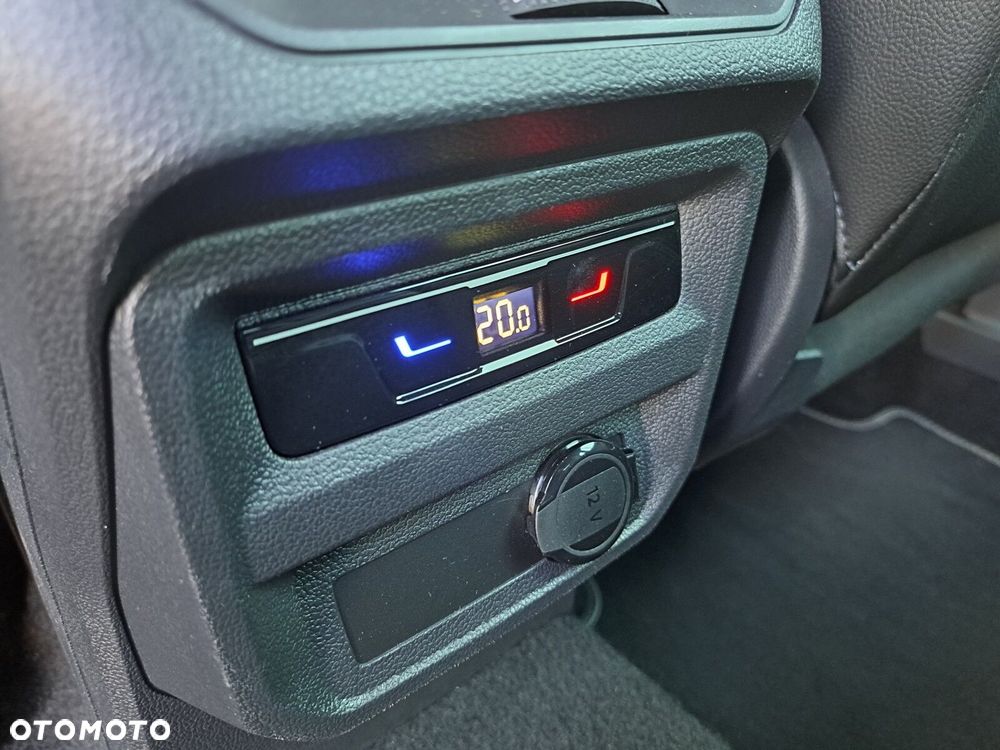 Volkswagen Tiguan 2.0 TDI SCR 4Mot R-Line DSG - 29