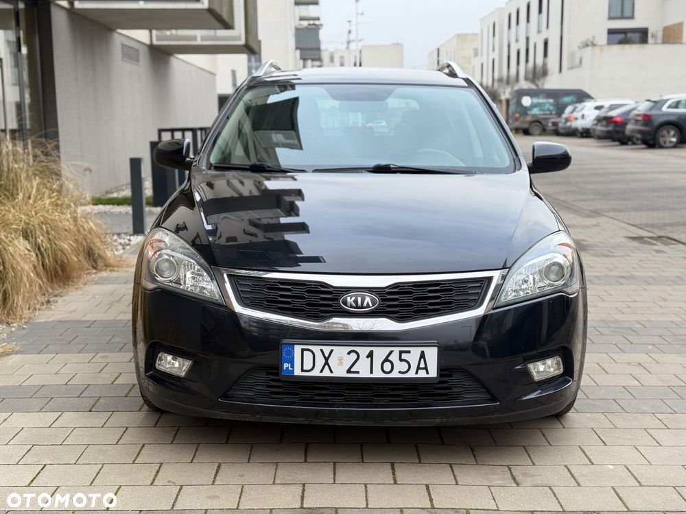 Kia Ceed - 15