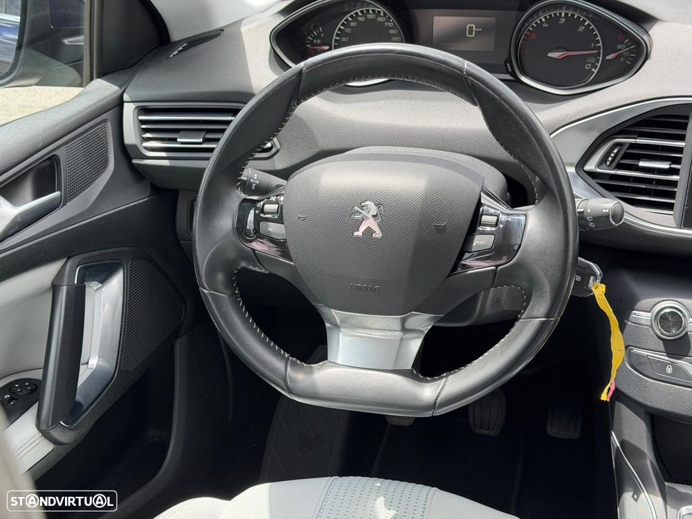 Peugeot 308 1.5 BlueHDi Allure Pack - 11