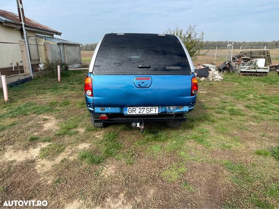 Mitsubishi L200 - 5