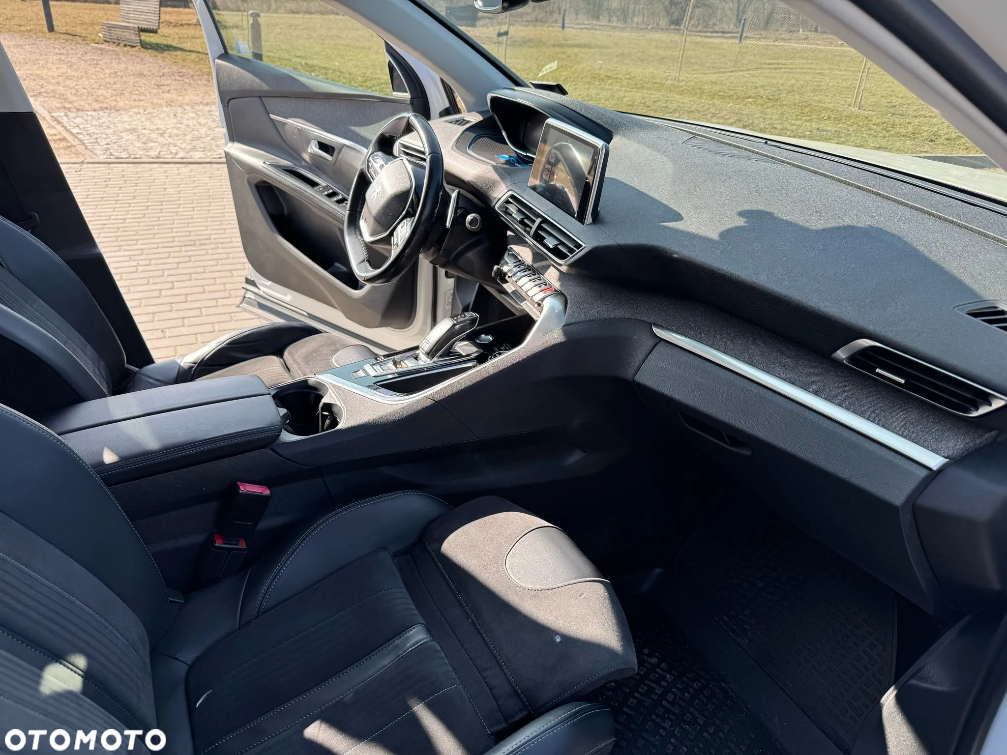 Peugeot 5008 2.0 BlueHDI GT S&S EAT8 - 18