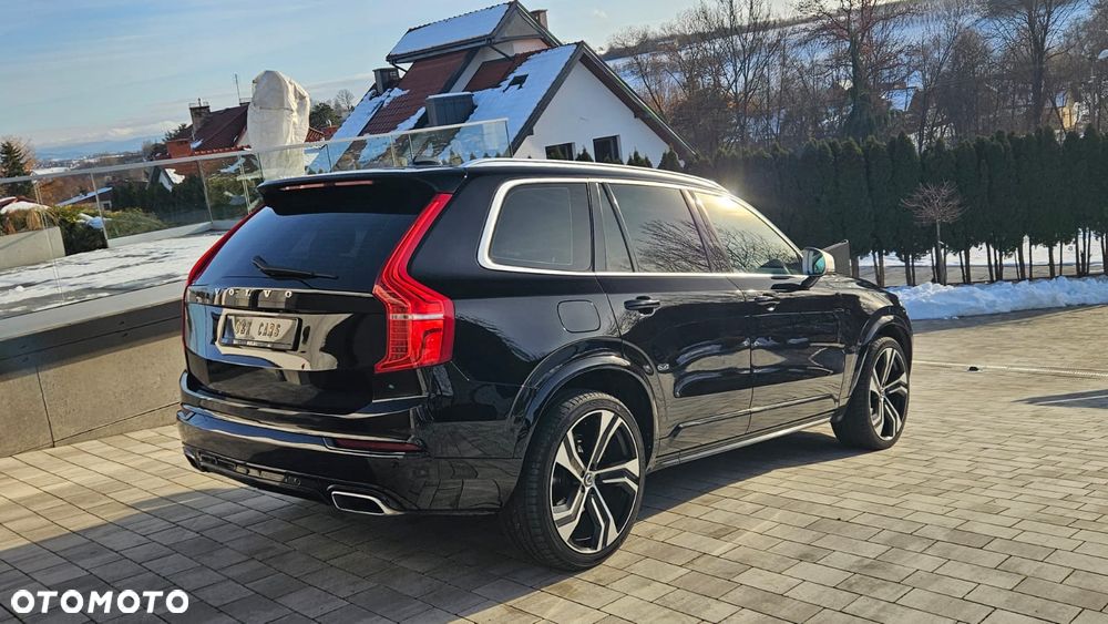 Volvo XC 90 D5 AWD Geartronic RDesign - 4