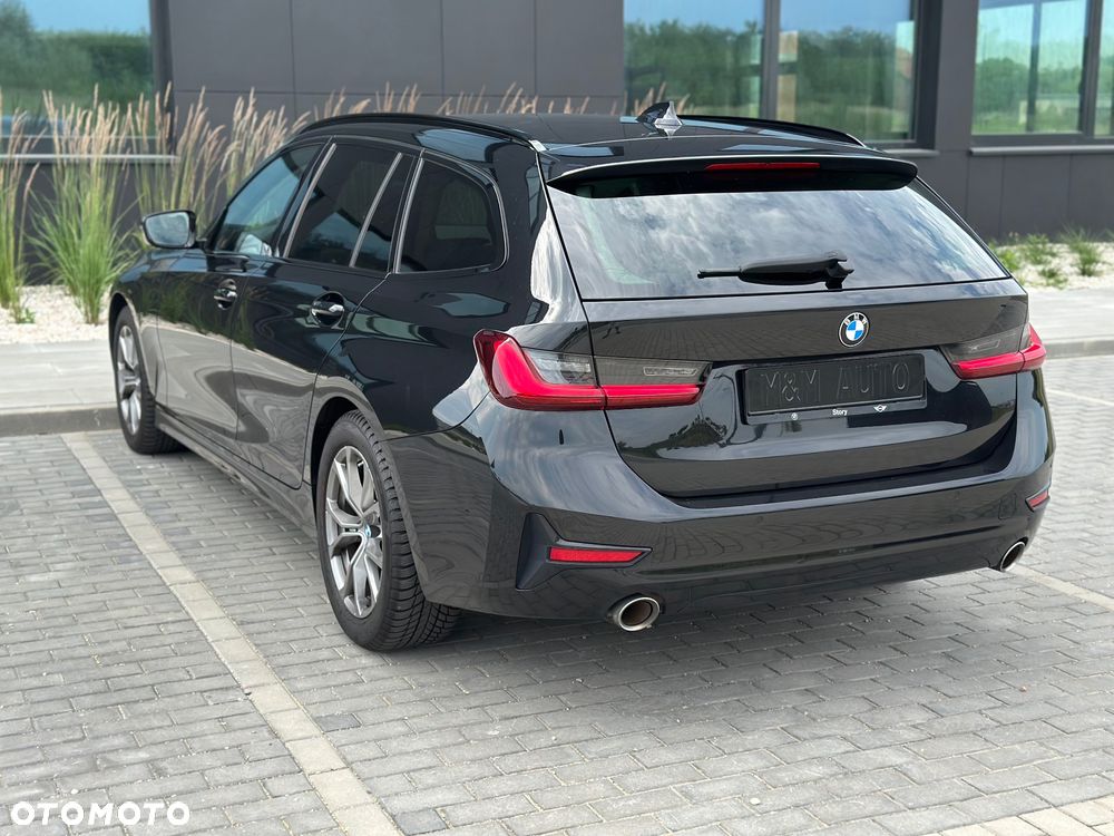 BMW Seria 3 318i Business Edition sport - 6