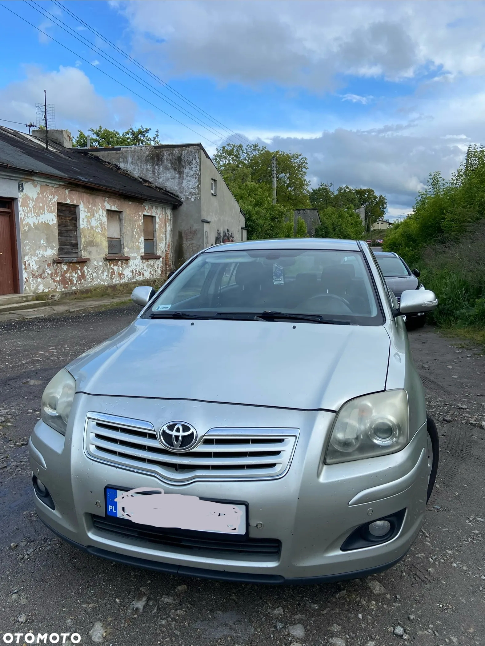 Toyota Avensis - 6