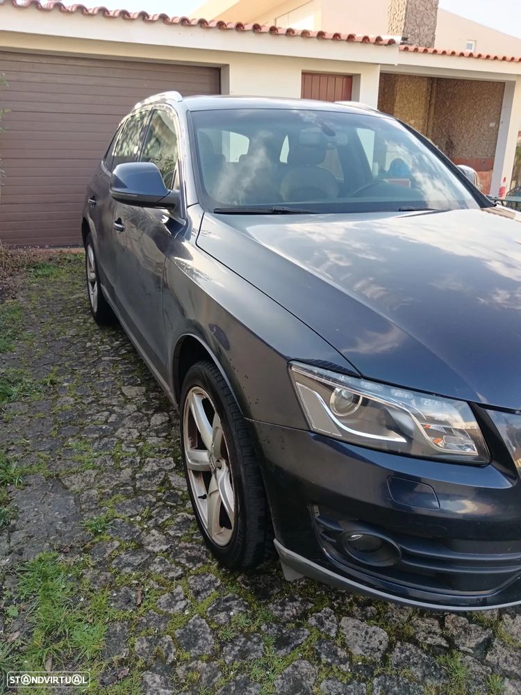 Audi Q5 3.0 TDI Exclusive S-tronic - 2