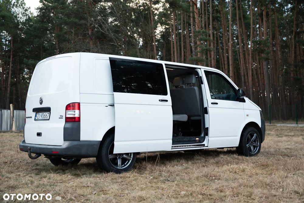 Volkswagen T5 - 18