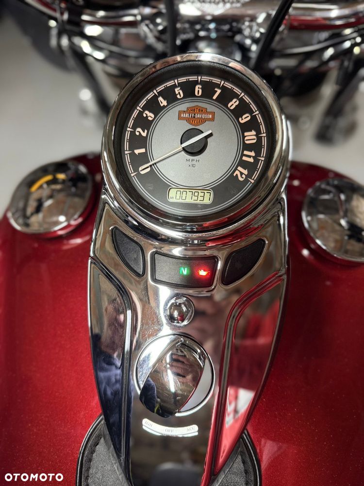 Harley-Davidson Softail - 25