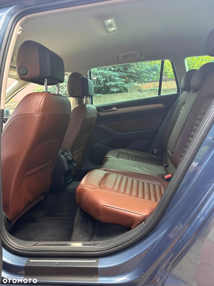 Volkswagen Passat 2.0 TDI BMT Highline DSG - 11
