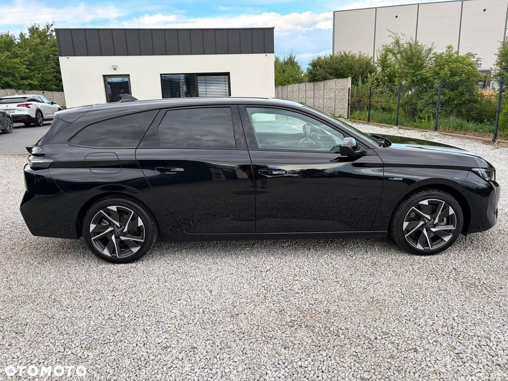 Peugeot 308 1.6 Hybrid PHEV Allure Pack EAT8 - 14