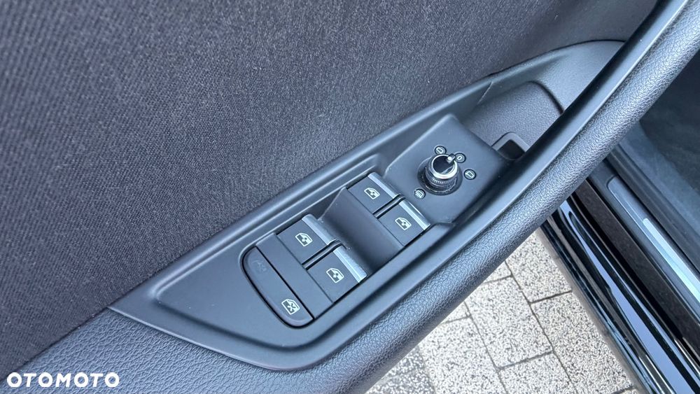 Audi A4 Avant 1.4 TFSI S tronic design - 20