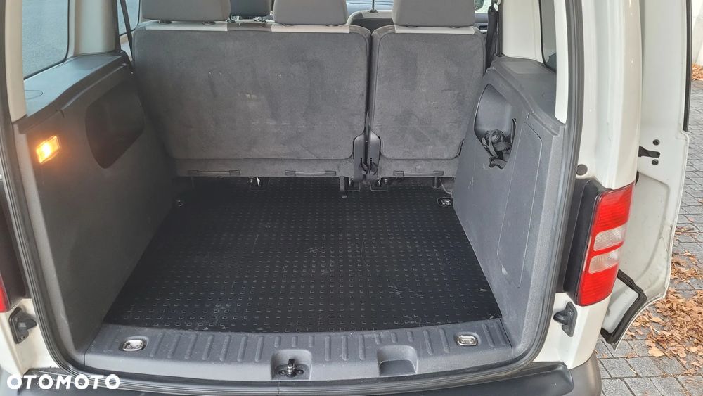 Volkswagen Caddy - 16