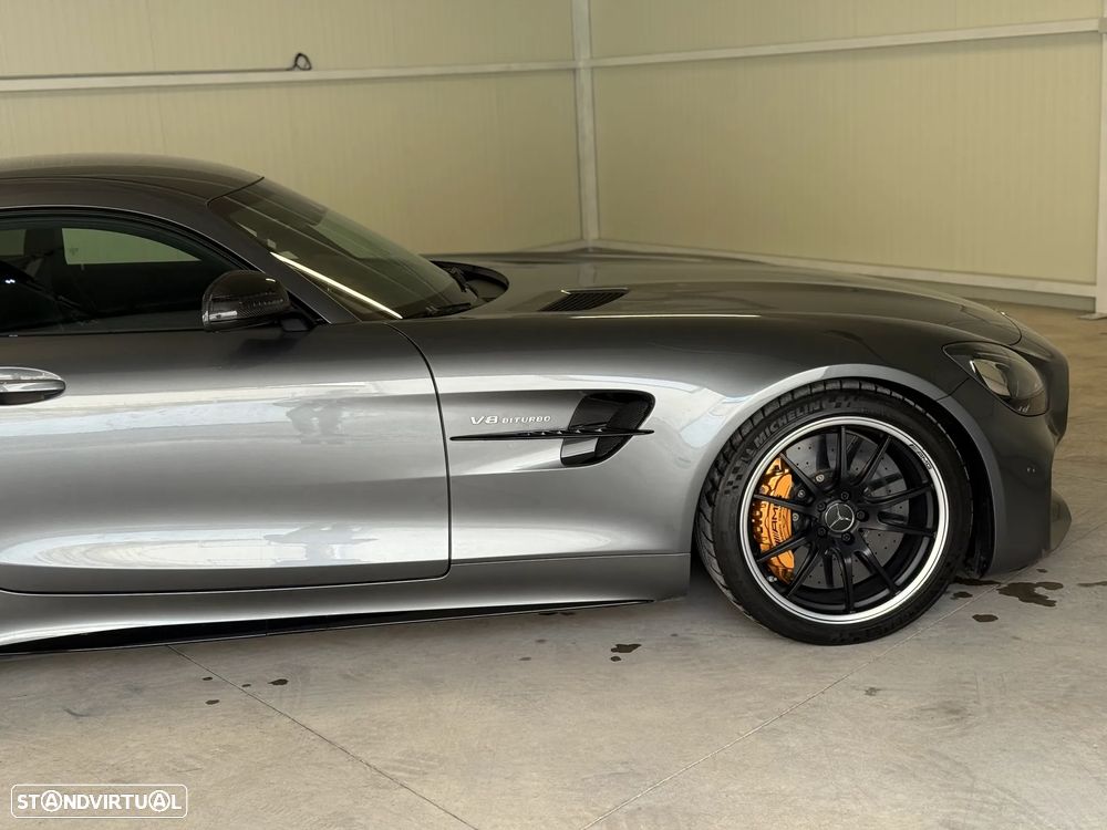 Mercedes-Benz AMG GT R - 28