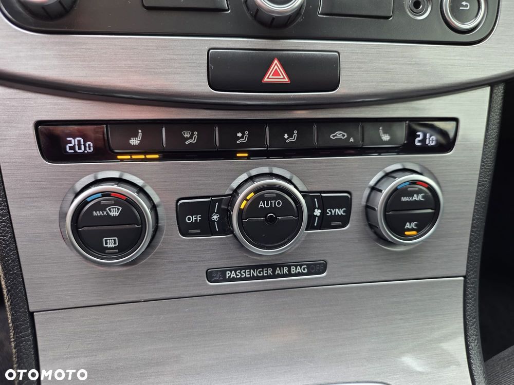 Volkswagen Passat Variant 2.0 TDI DPF Comfortline - 22
