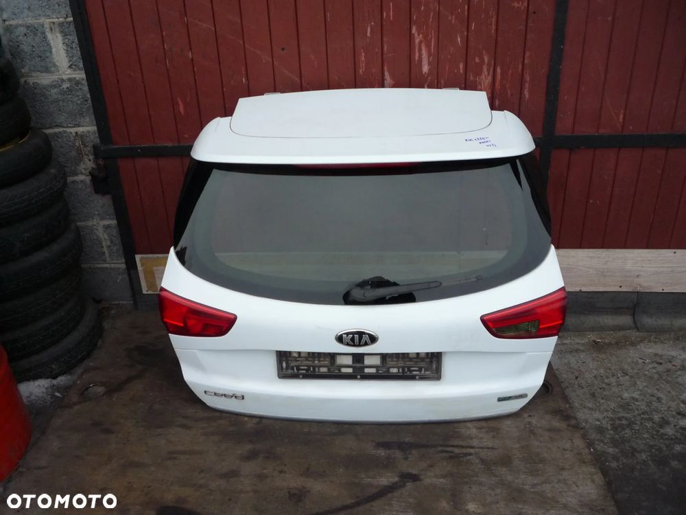 KIA CEED II KOMBI KLAPA TYLNA WD KOMPLETNA - 1