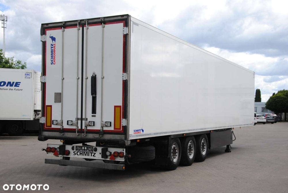 Schmitz Cargobull SKO, Doppelstock, Thermo King - 3