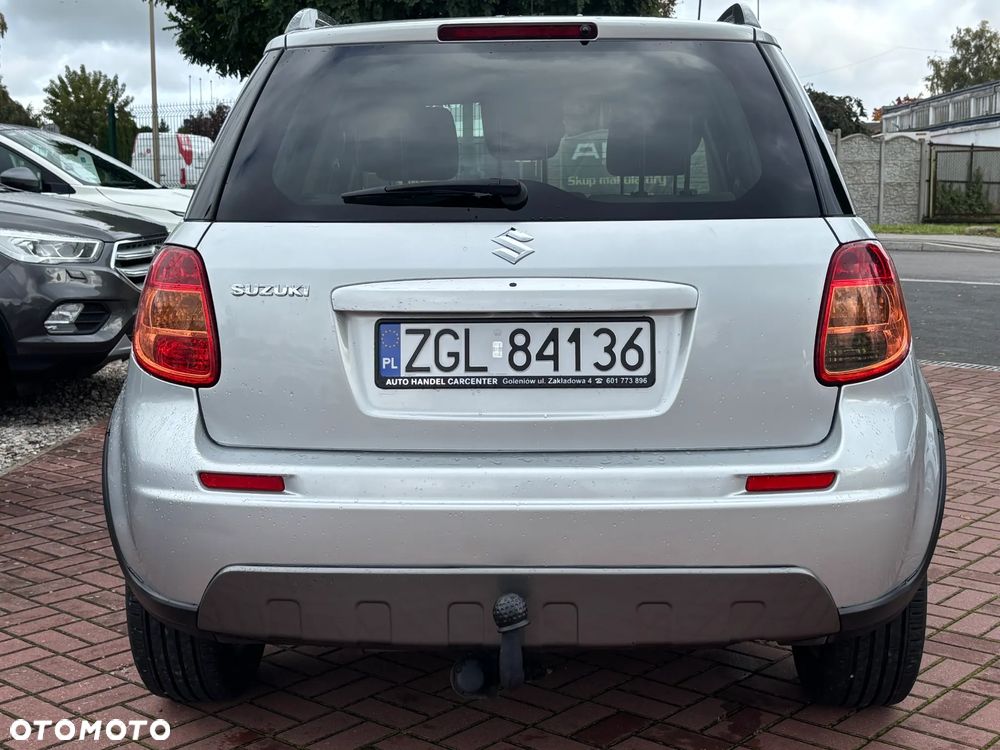 Suzuki SX4 1.6 Comfort - 8