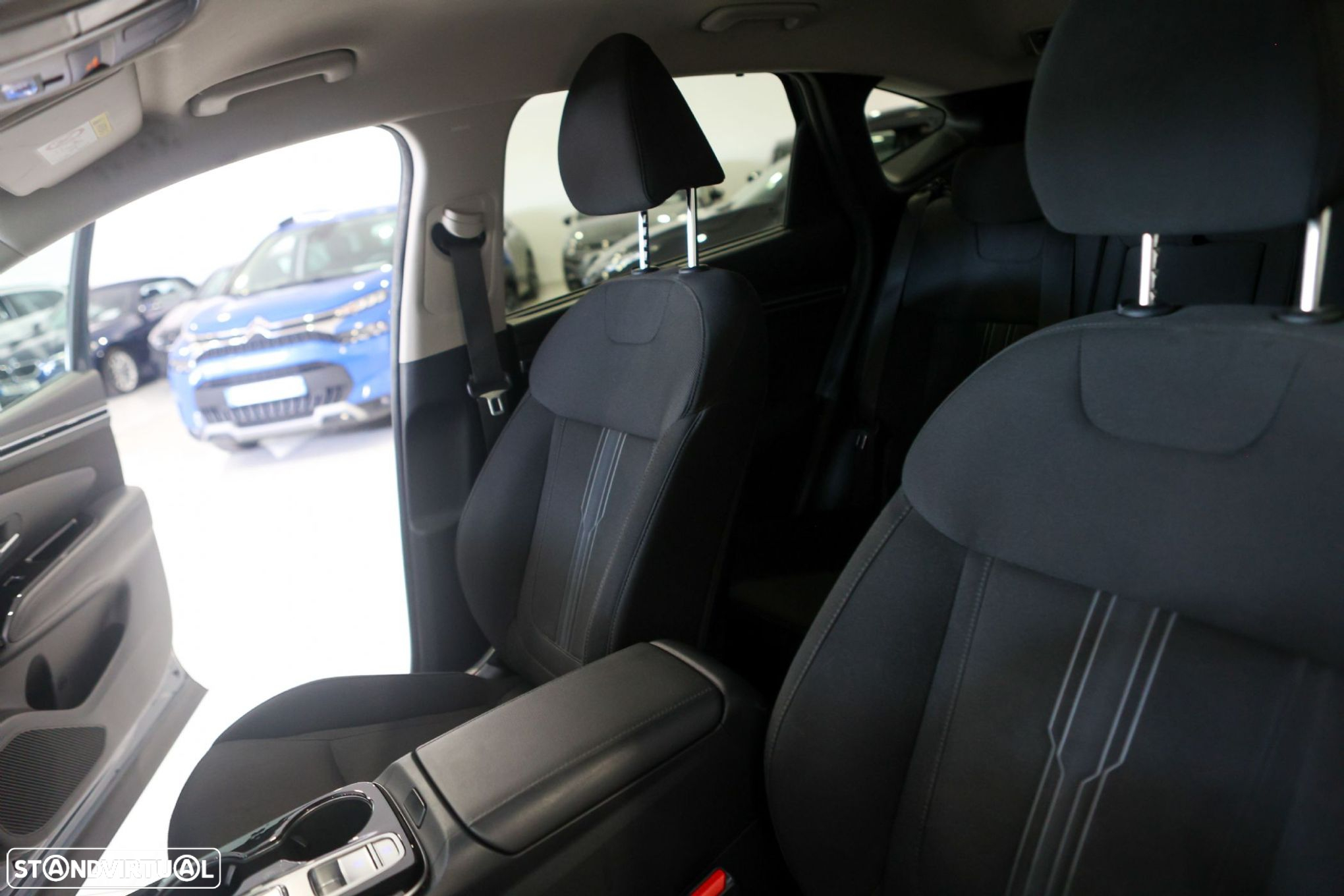 Hyundai Tucson 1.6 T-GDI HEV Premium - 28
