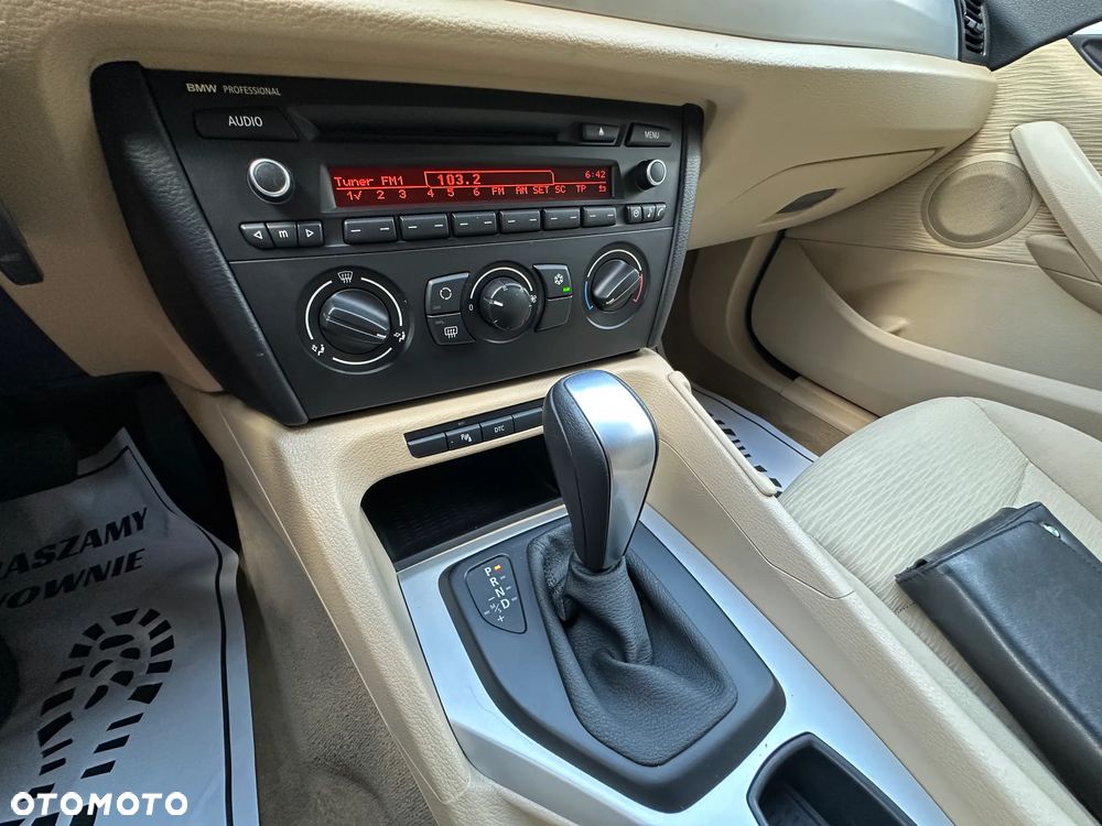 BMW X1 sDrive18i - 30