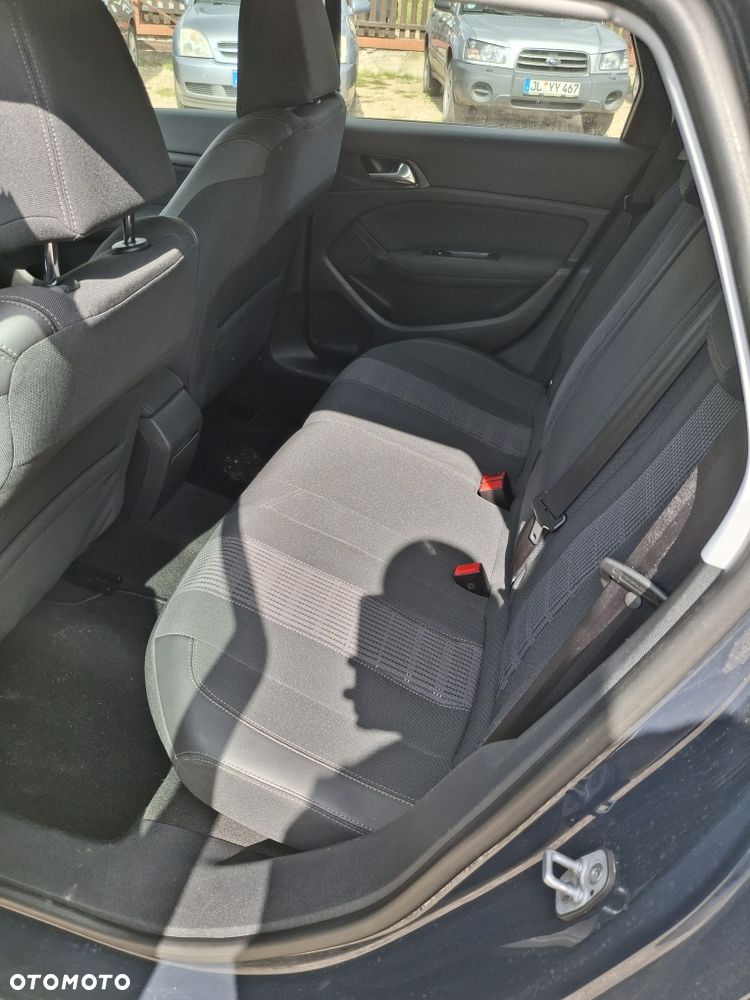 Peugeot 308 - 5