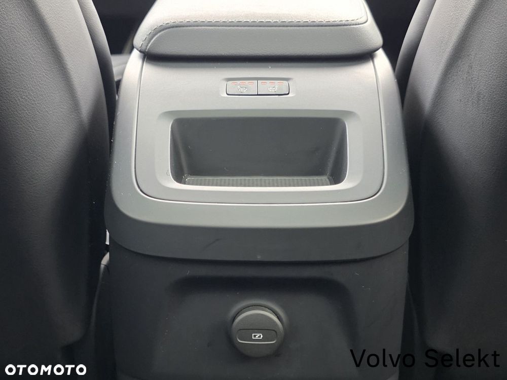 Volvo XC 60 - 38