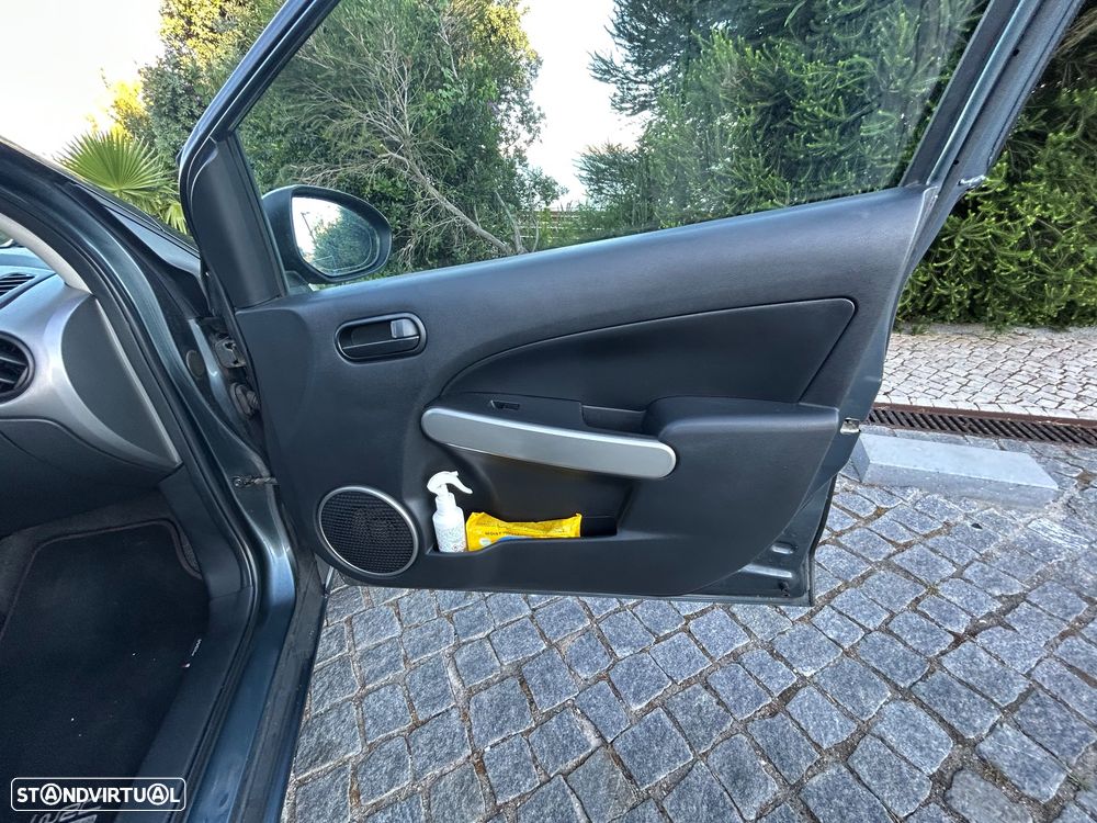 Mazda 2 1.4 MZ-CD Sport - 14