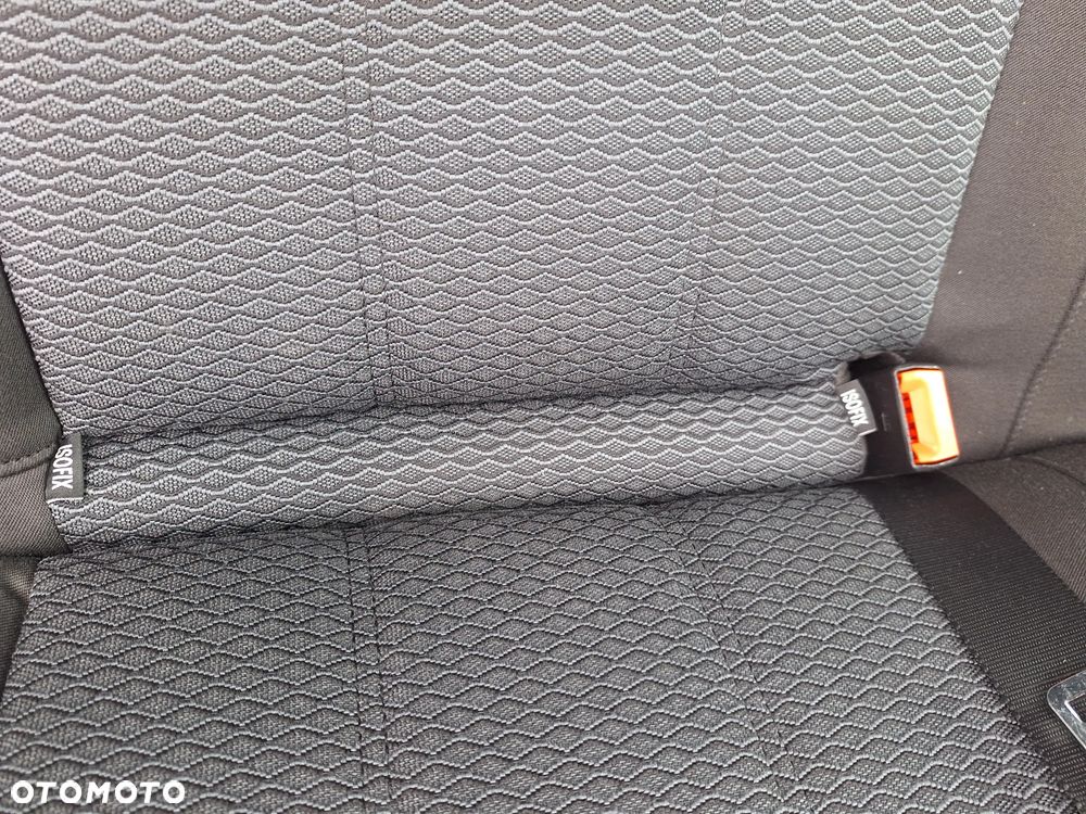 Ford Mondeo 2.0 Ghia Executive - 24